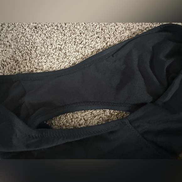 Shade & Shore sexy cut out one piece Swimsuit - Picture 5 of 5